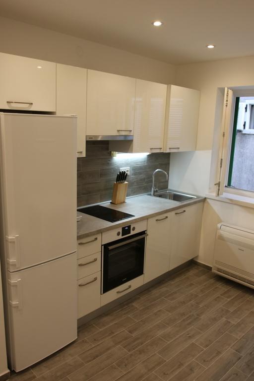 Centar Vodice Apartmani Pokoj fotografie